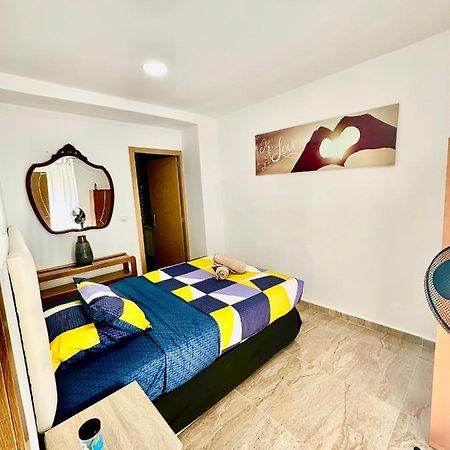 Suite Del Ayuntamiento Alicante Exterior photo